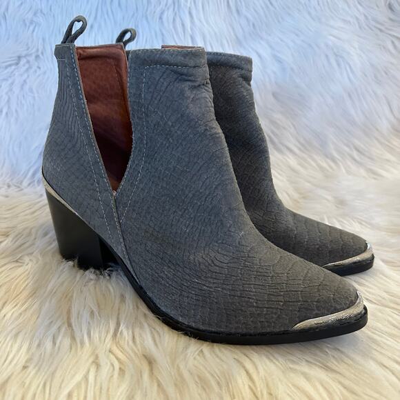 Jeffrey Campbell Cromwell Western Cut Out Ankle Boots Leather Snakeskin Gray - Picture 3 of 14